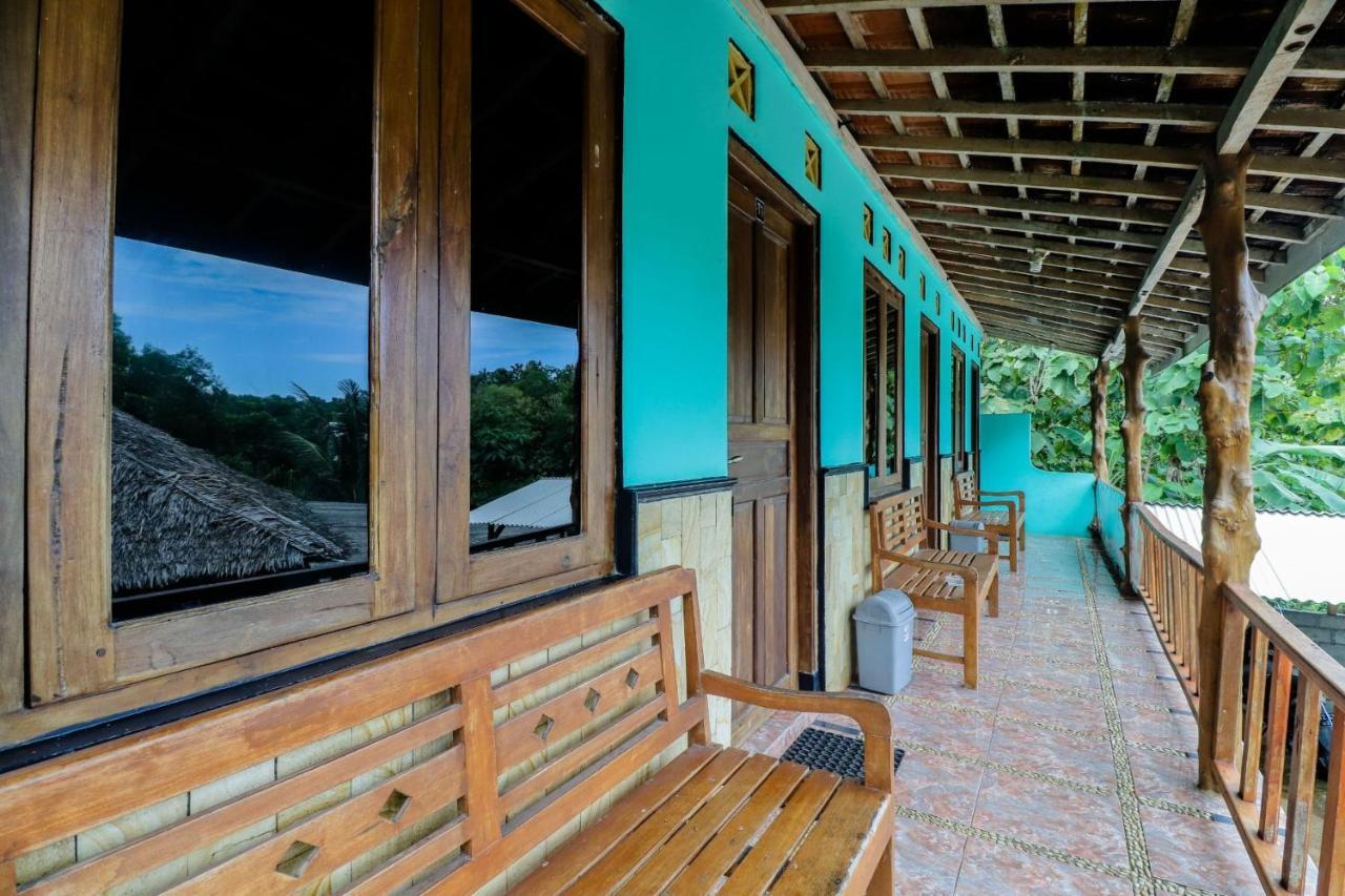 Rock Garden Homestay & Resto Tepus Luaran gambar