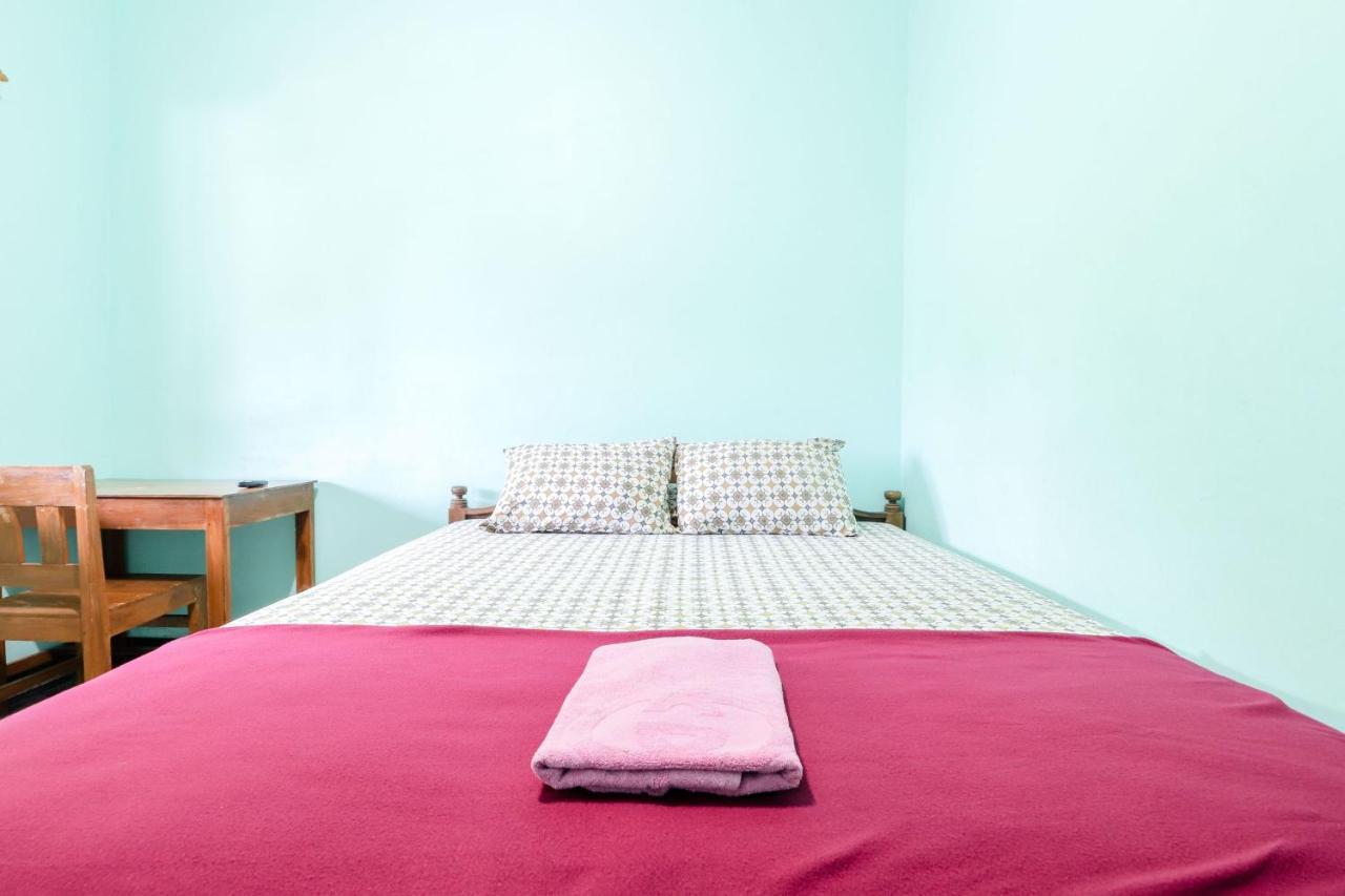Rock Garden Homestay & Resto Tepus Luaran gambar